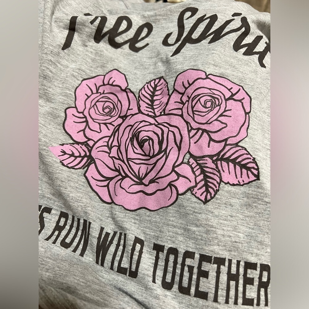 Inspired Hearts Rose Free Spirit Lets Run Wild Together Tank Top Women Size M - Picture 3 of 12